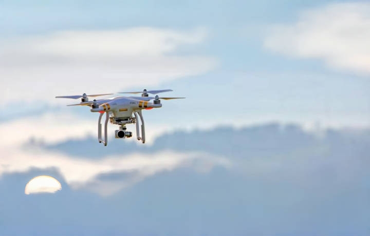 Vooruitgang in dronebatterijen en energie-efficiëntie